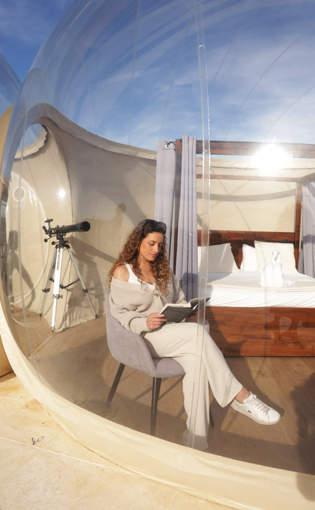 Panoramic-suites-vista-panoramica-escapada-cerca-puy-de-fou-tolledo-espana-hotel-burbuja