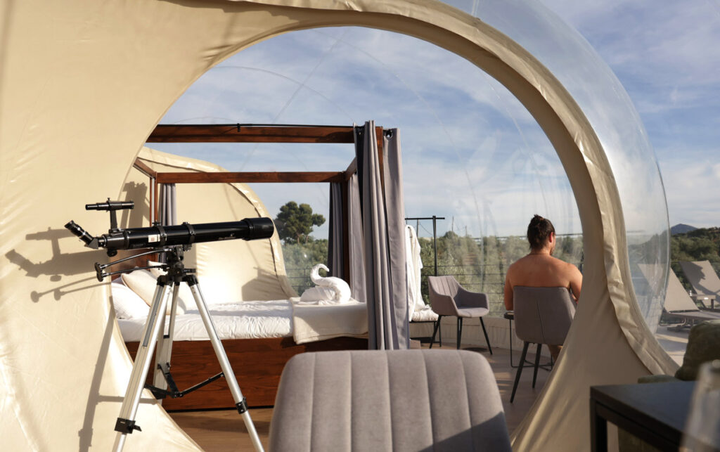 Panoramic-suites-vistas-cerca-puy-de-fou-toledo-espana-hotel-burbuja